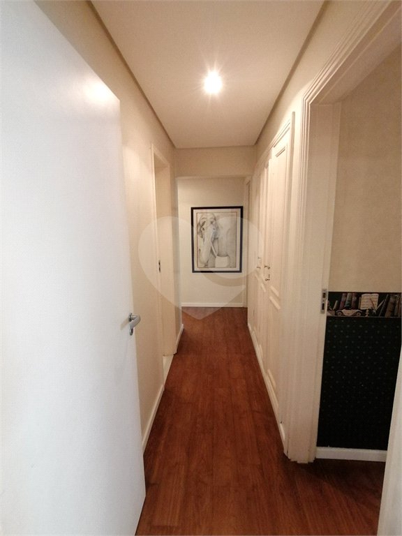 Apartamento à venda com 3 quartos, sendo 1 suíte, em Jardim Paulista, São Paulo, SP