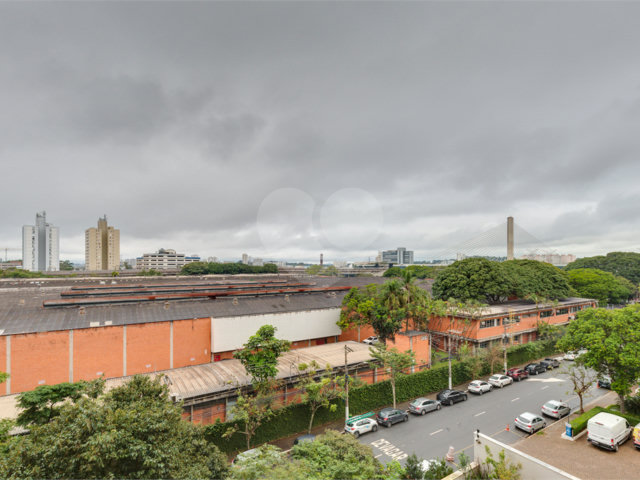 Apartamento à venda com 4 quartos, sendo 2 suítes,  em Santo Amaro, São Paulo, SP