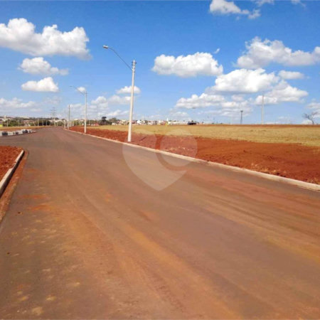 Terreno com 250,00 m² .