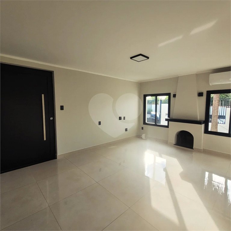 Casa à venda com 4 suítes em Nova Gardênia, Atibaia, SP