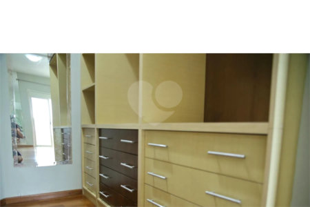 Apartamento à venda com 3 suítes em Nova Petrópolis, São Bernardo do Campo, SP