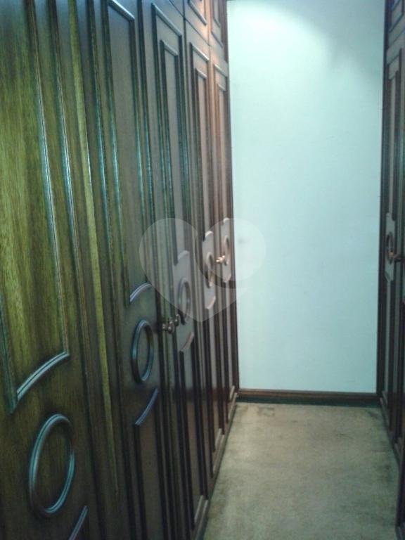 Sobrado à venda com 5 quartos, sendo 1 suíte, em Tremembé, São Paulo, SP