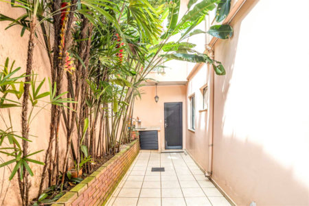 Sobrado à venda com 3 quartos, sendo 1 suíte,  em Vila Mariana, São Paulo, SP