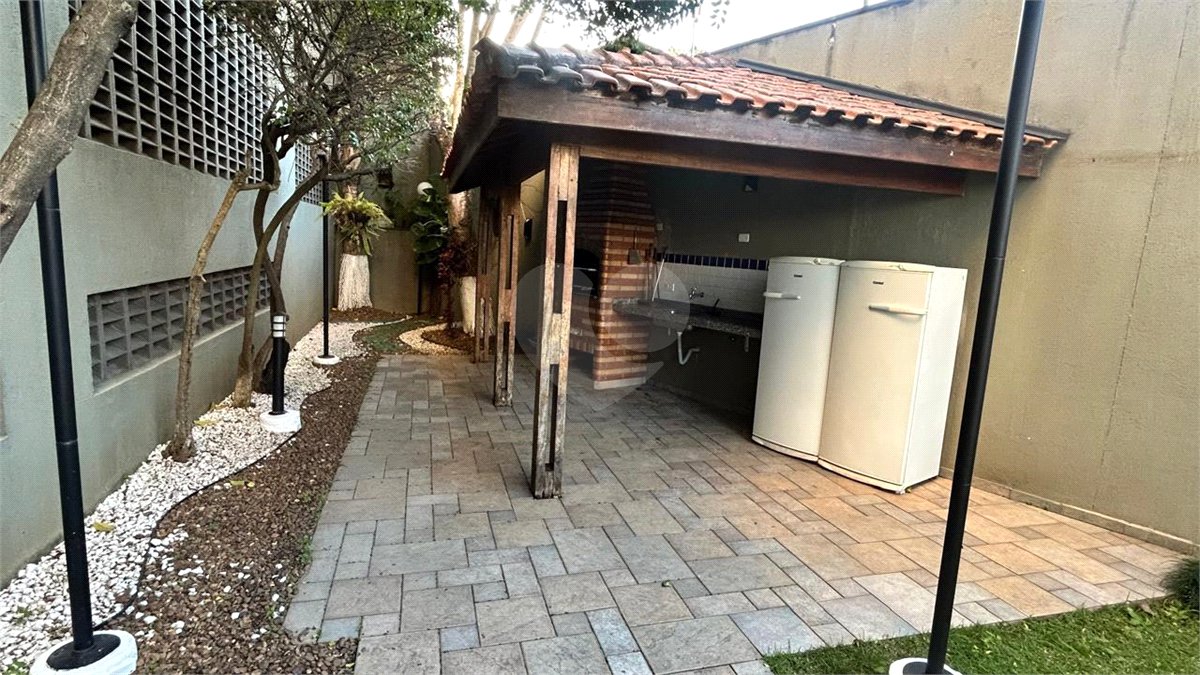 Apartamento à venda com 3 suítes em Sítio São José, Suzano, SP