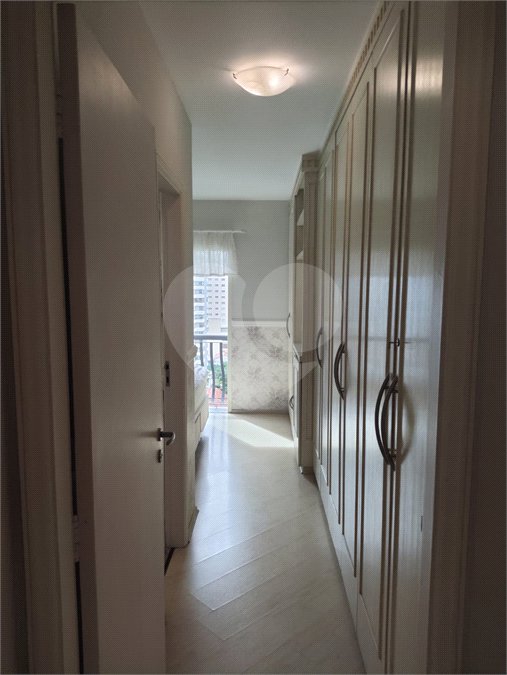 Apartamento à venda com 3 quartos, sendo 1 suíte, em Indianópolis, São Paulo, SP
