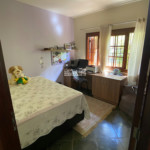 Casa à venda com 3 quartos, sendo 1 suíte, com vista deslumbrante em Recreio Maristela, Atibaia
