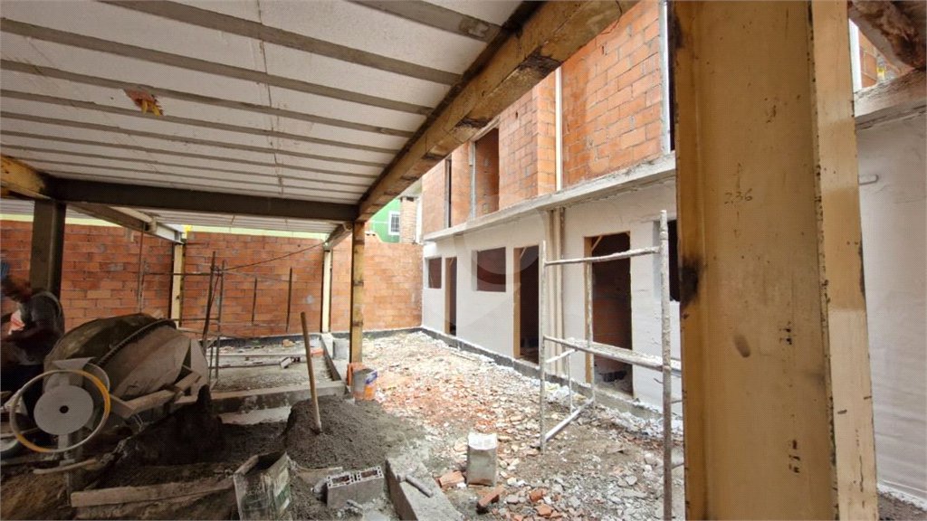 Casa em condomínio à venda com 2 quartos em Vila Nova Carolina, São Paulo, SP
