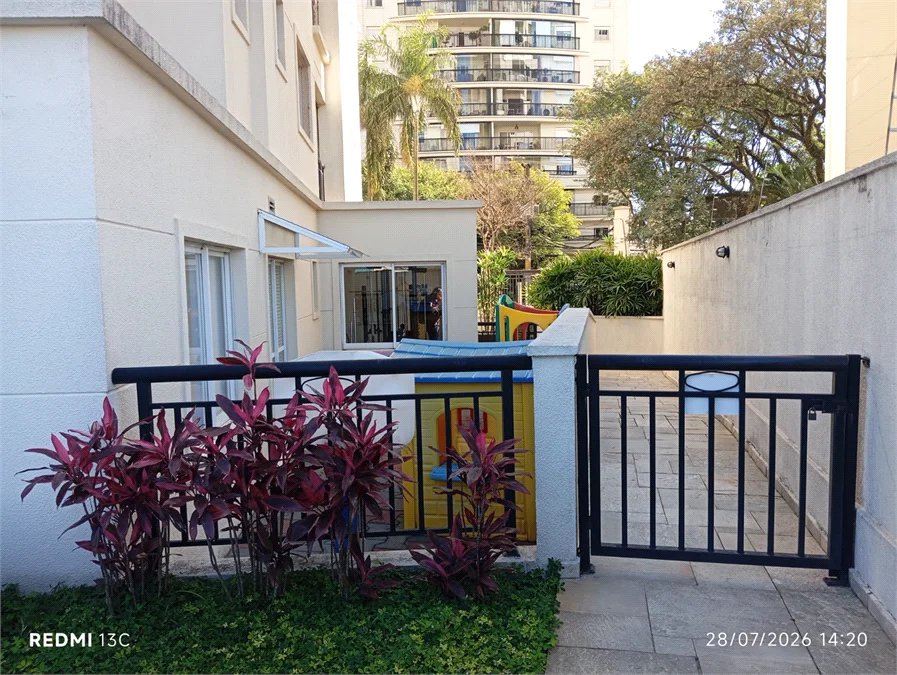 Apartamento à venda com 3 suítes em Vila Ipojuca, São Paulo, SP