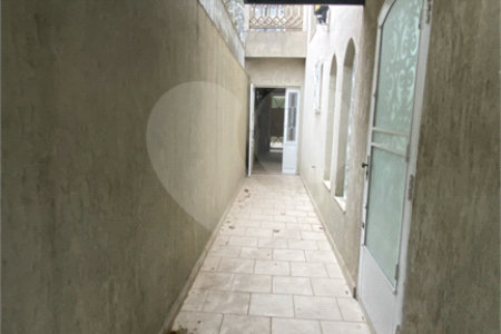 Sobrado à venda com 2 quartos, sendo 1 suíte, em Campo Belo, São Paulo, SP