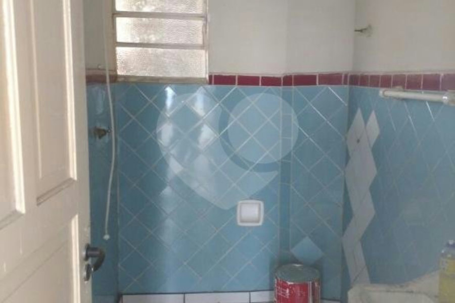 Prédio à venda em Bom Retiro, São Paulo, SP