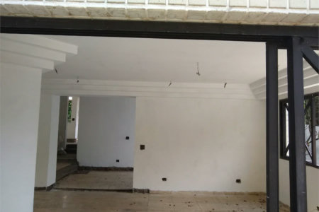 Sobrado à venda com 4 quartos, sendo 3 suítes, em Morumbi, São Paulo, SP