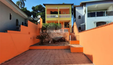 Sobrado à venda com 3 quartos, sendo 1 suíte,  em Portal da Primavera, Cotia, SP