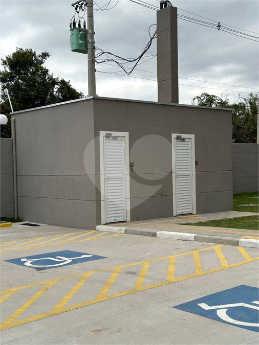 Casa à venda ou para alugar com 2 quartos no condomínio Residencial Caxangá 2, Suzano - SP
