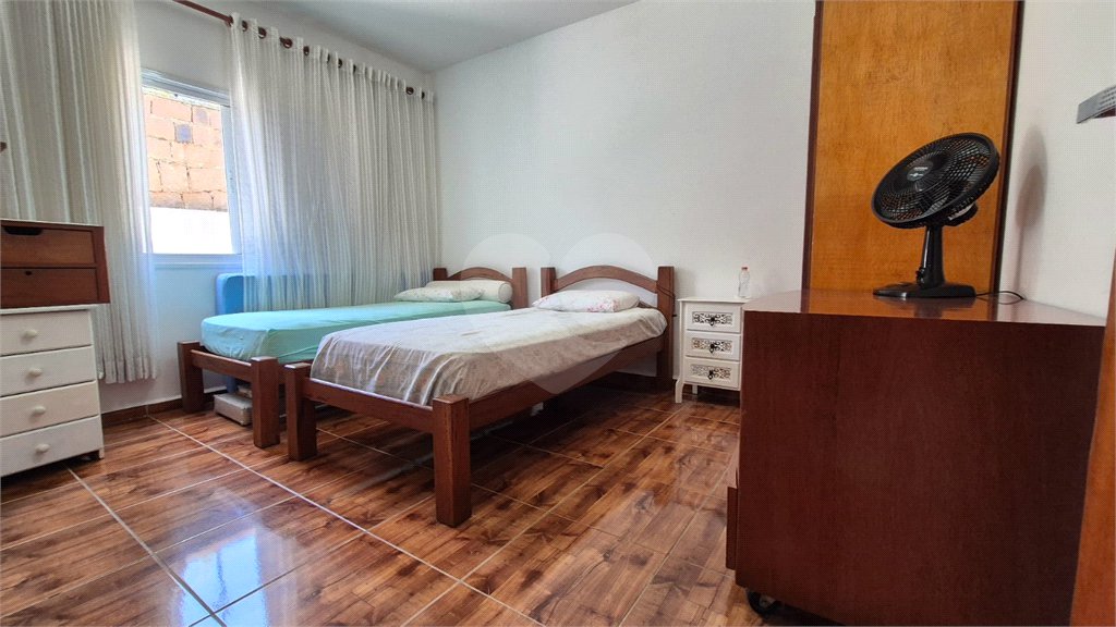 Casa à venda com 5 quartos, sendo 4 suítes, no condomínio Terras de Lucas, Sorocaba - SP