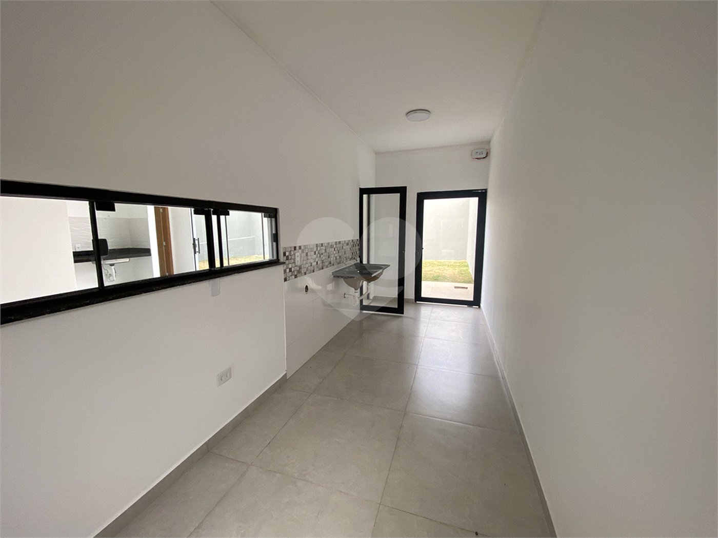 Casa à venda com 3 suítes em Jardim Estoril, Ponta Porã, MS