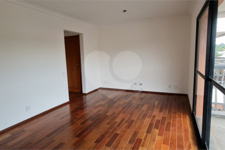 Apartamento para alugar com 3 quartos, sendo 1 suíte, em Chácara Santo Antônio, São Paulo, SP