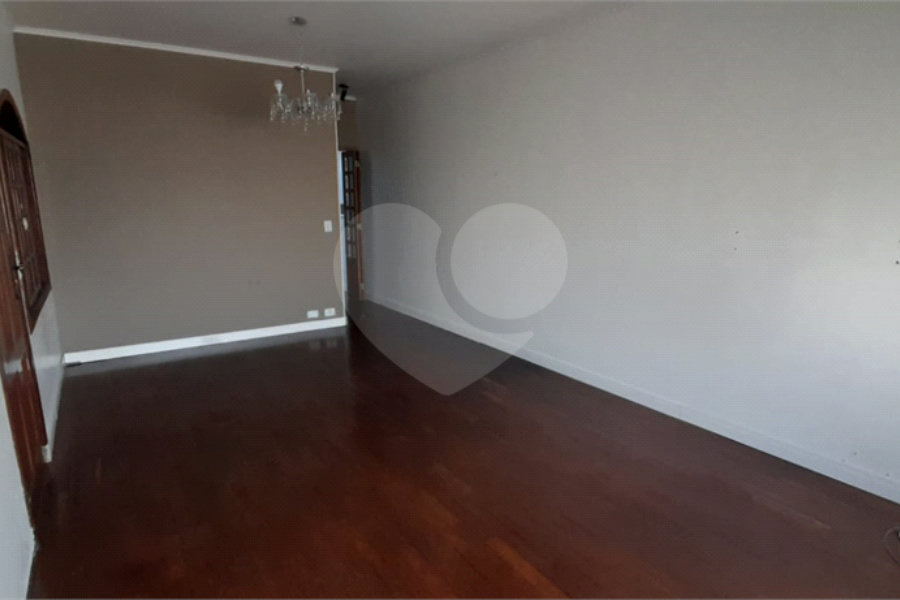Casa à venda com 3 suítes em Limão, São Paulo, SP