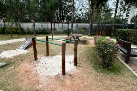 Apartamento à venda com 3 quartos, sendo 1 suíte, em Vila Andrade, São Paulo, SP