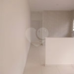 Casa à venda com 2 quartos, sendo 1 suíte, no Centro, Mairinque, SP
