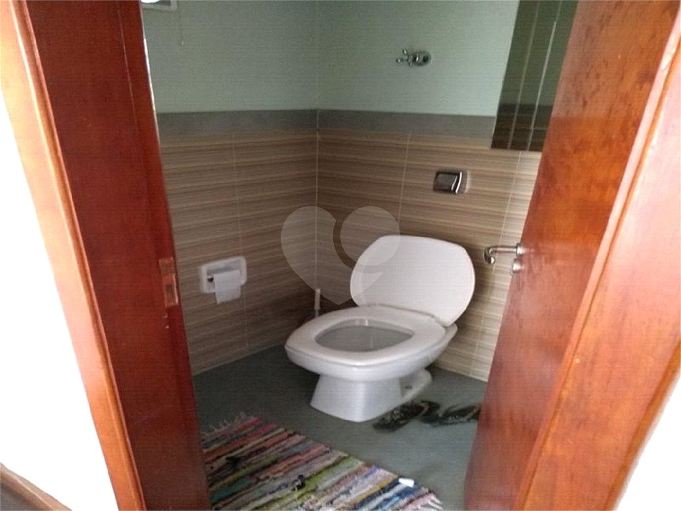 Casa à venda com 5 suítes em Vila Pirajussara, São Paulo, SP