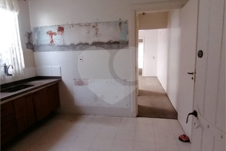 Casa Térrea à venda com 4 quartos, sendo 1 suíte, em Vila Mariana, São Paulo, SP