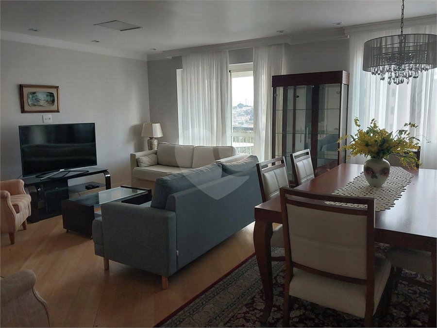 Apartamento à venda com 3 quartos, sendo 2 suítes,  em Cidade São Francisco, São Paulo, SP