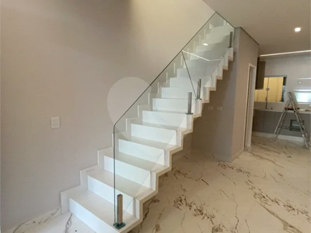 Sobrado à venda com 3 quartos, sendo 1 suíte,  em Vila Maria, São Paulo, SP