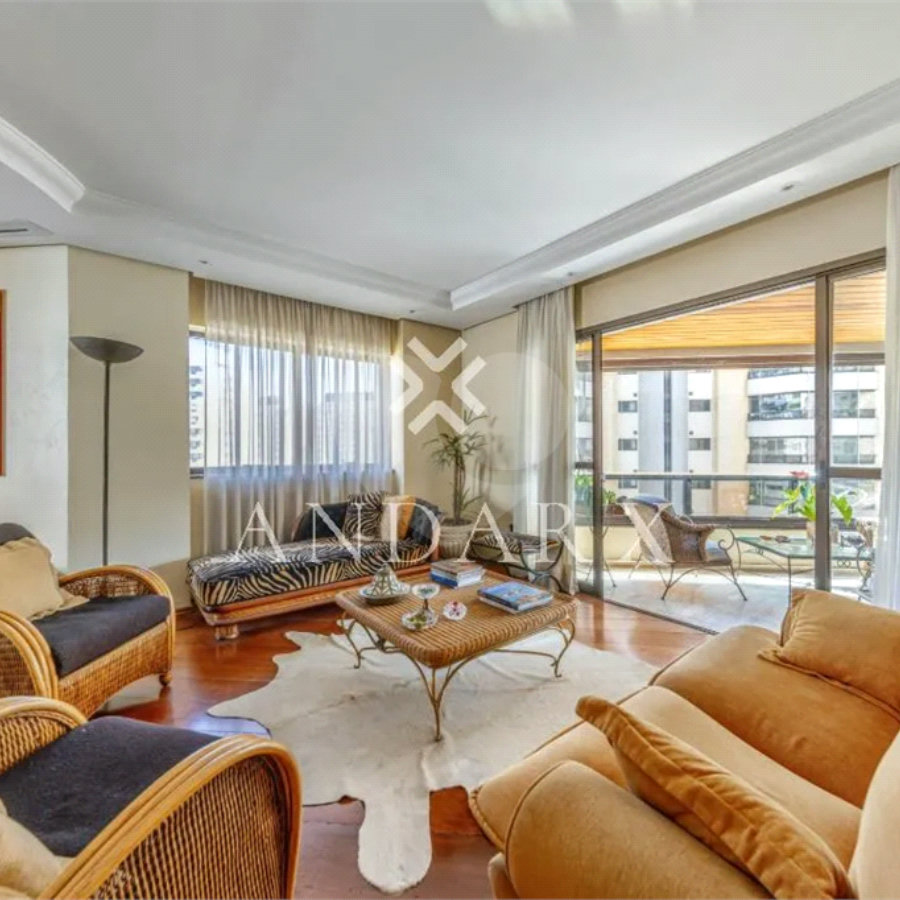 Apartamento à venda com 4 quartos, sendo 2 suítes, em Perdizes, São Paulo, SP