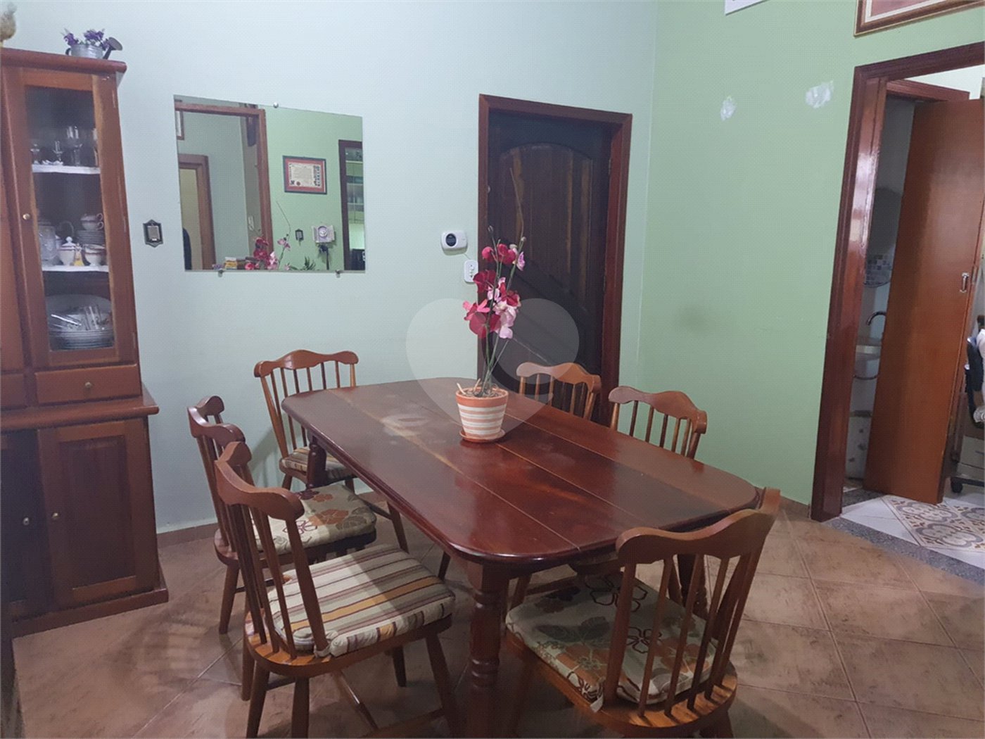 Chácara à venda com 3 quartos, sendo 2 suítes,  em Estância San Remo, Atibaia, SP