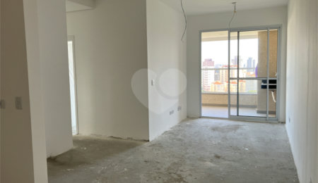 Apartamento à venda com 3 quartos, sendo 1 suíte,  em Parque Campolim, Sorocaba, SP