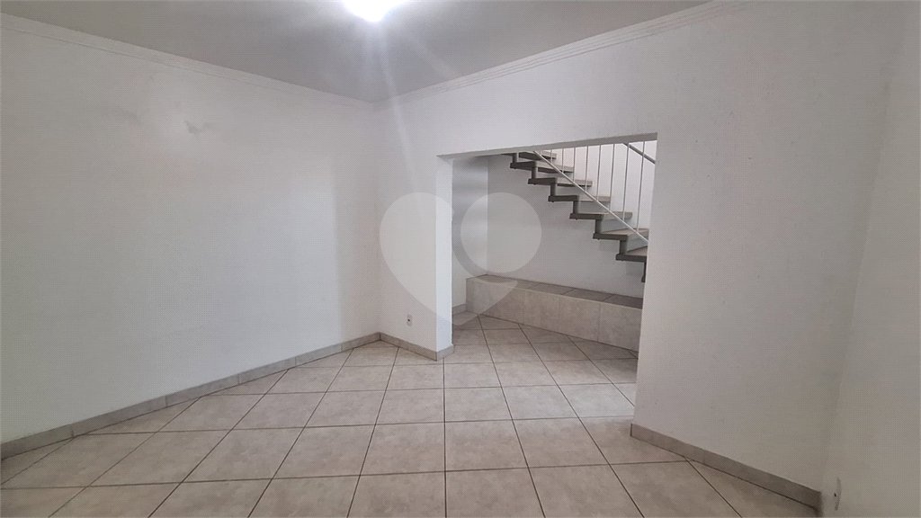 Casa à venda com 5 quartos, sendo 2 suítes,  em Vila Barão, Sorocaba, SP