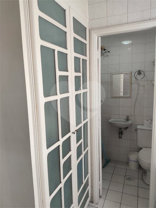 Apartamento à venda com 3 quartos, sendo 1 suíte, em Indianópolis, São Paulo, SP