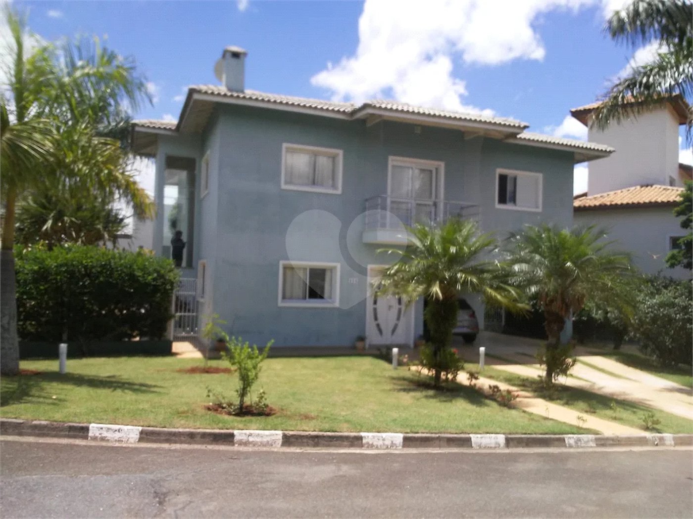 Casa à venda com 3 suítes no condomínio Residencial dos Lagos, Itupeva - SP