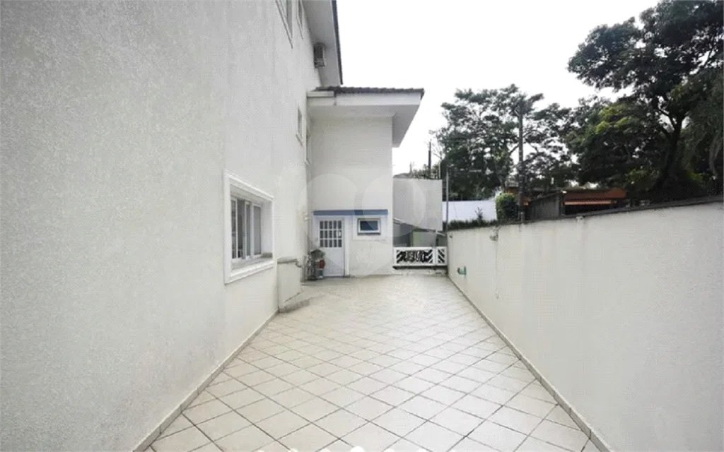 Casa à venda com 5 suítes em Jardim Londrina, São Paulo, SP