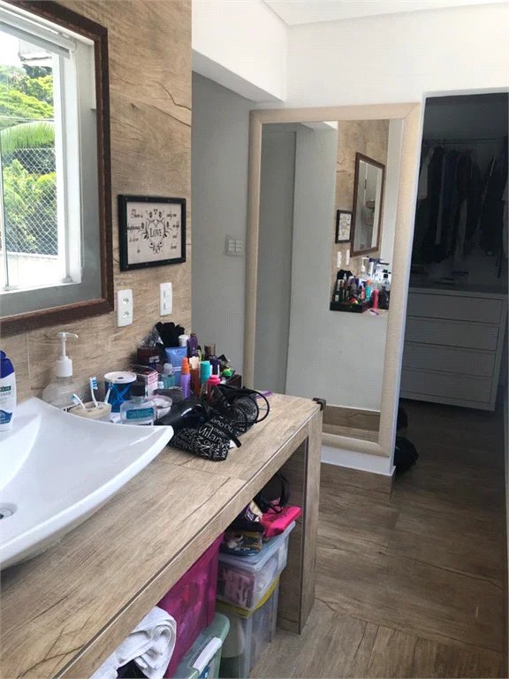 Casa à venda com 8 quartos, sendo 4 suítes,  em Jardim Leonor, São Paulo, SP