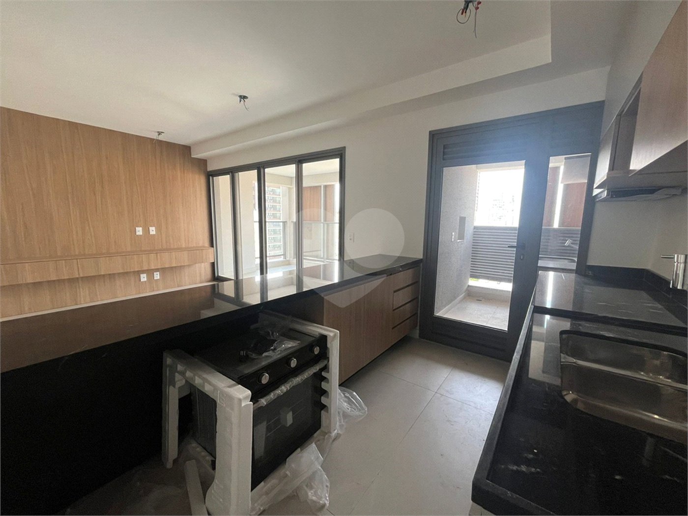 Apartamento à venda com 2 suítes em Pinheiros, São Paulo, SP