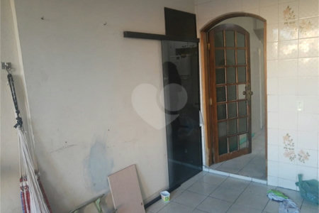 Sobrado à venda com 2 quartos, sendo 1 suíte, em Jardim Umarizal, São Paulo, SP