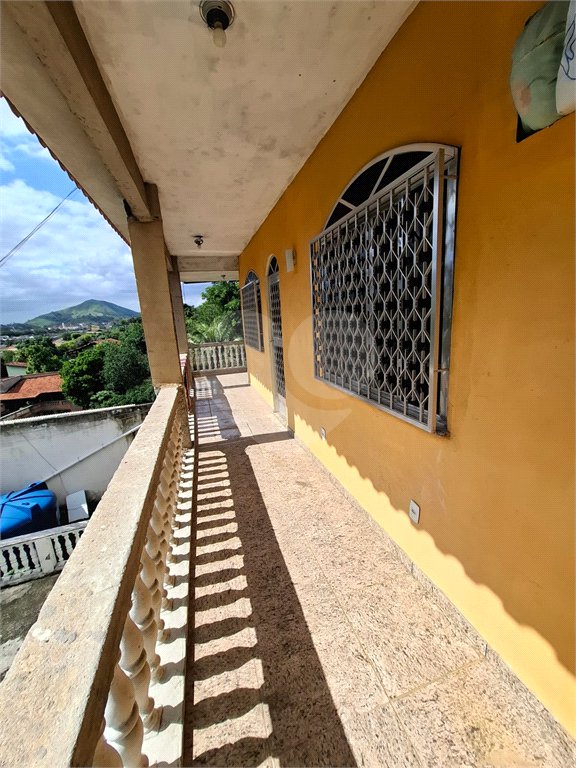 Casa à venda com 5 quartos em Santíssimo, Rio de Janeiro, RJ