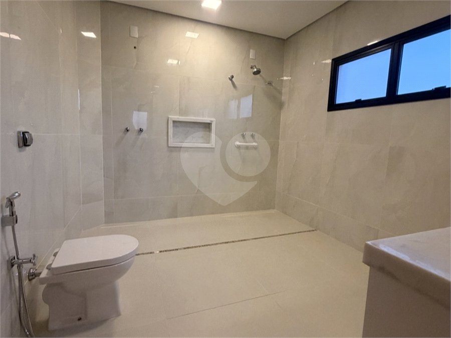 Casa à venda com 3 suítes no condomínio Saint Patrick, Sorocaba - SP