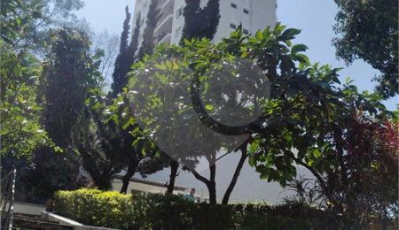 Apartamento à venda ou para alugar com 3 quartos, sendo 1 suíte,  em Real Parque, São Paulo, SP