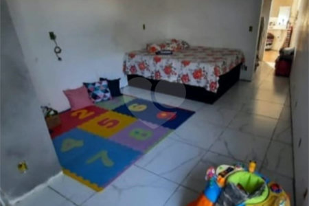 Sobrado à venda com 3 quartos, sendo 1 suíte,  em Jardim Peri Peri, São Paulo, SP