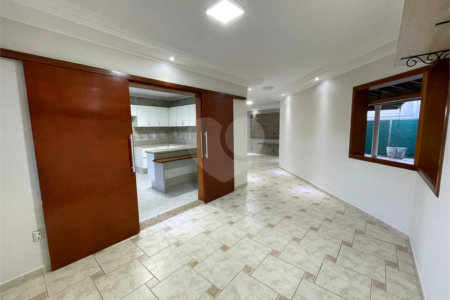Casa para alugar com 3 suítes no condomínio Bosque de Grevilea, Vinhedo - SP