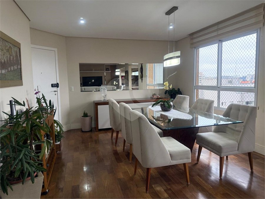 Apartamento à venda com 3 suítes em Vila Suzana, São Paulo, SP