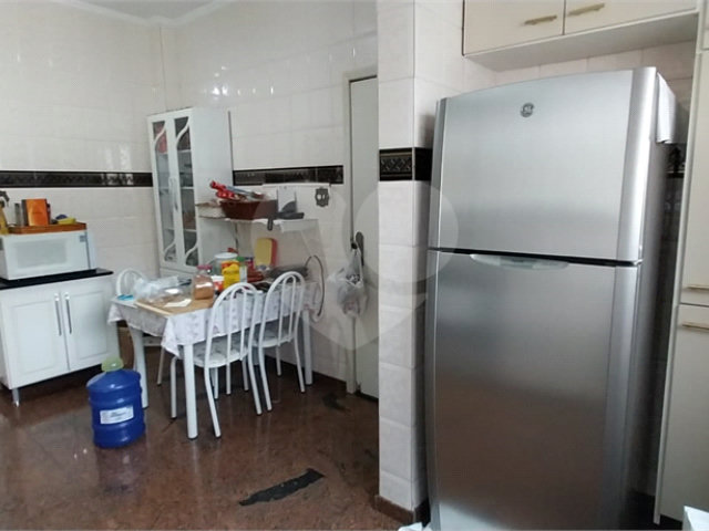 Apartamento à venda com 3 quartos, sendo 1 suíte,  em Bela Vista, São Paulo, SP
