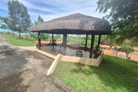 Casa à venda com 5 quartos, sendo 3 suítes,  no condomínio Vila Panamericana, São Paulo - SP
