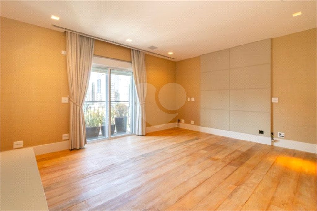 Apartamento à venda com 2 suítes em Itaim Bibi, São Paulo, SP