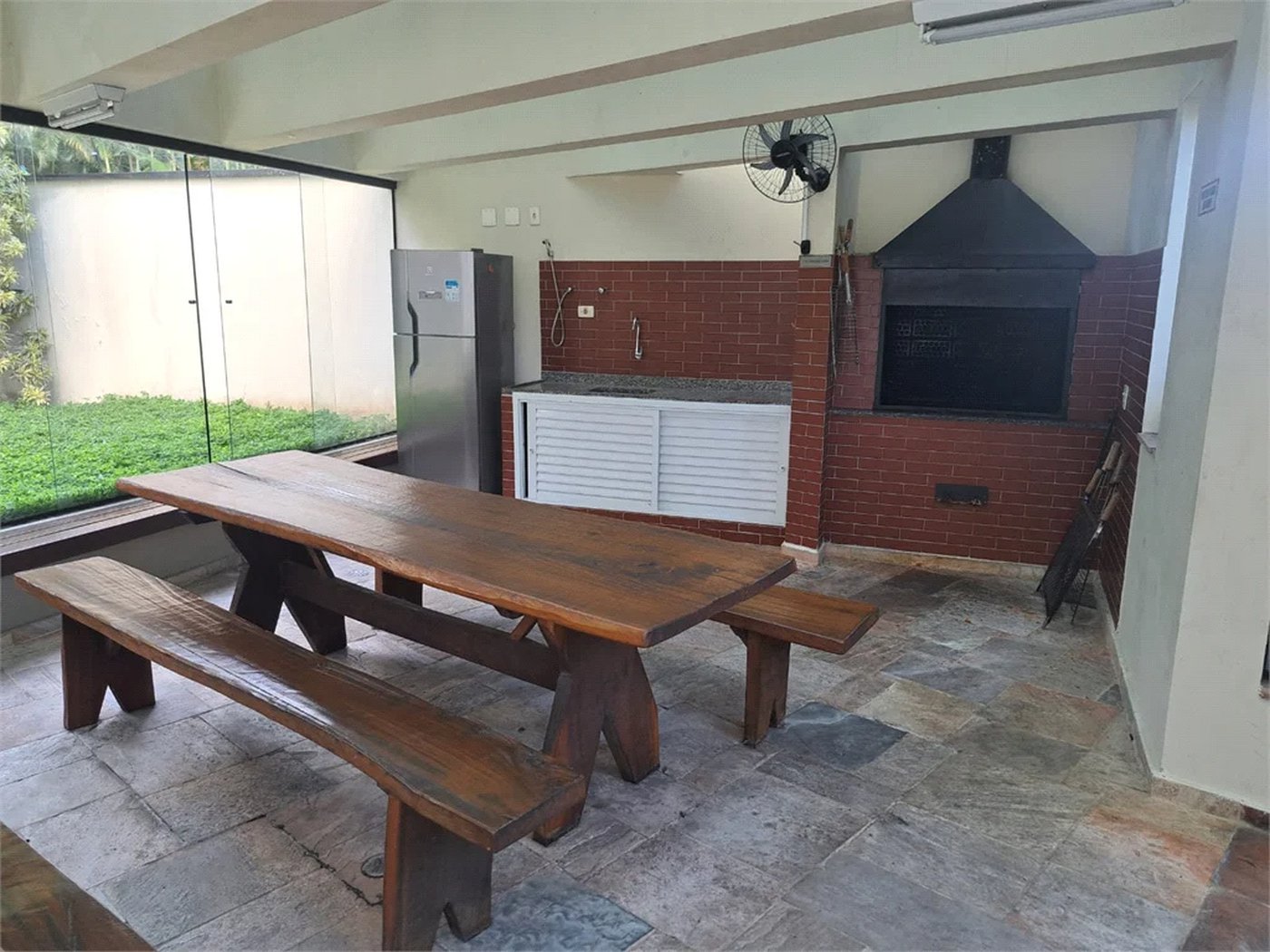 Apartamento à venda com 3 suítes em Vila Suzana, São Paulo, SP
