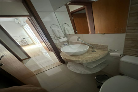 Casa térrea 2 quartos 1 suíte e piscina. Jardim Embaré
