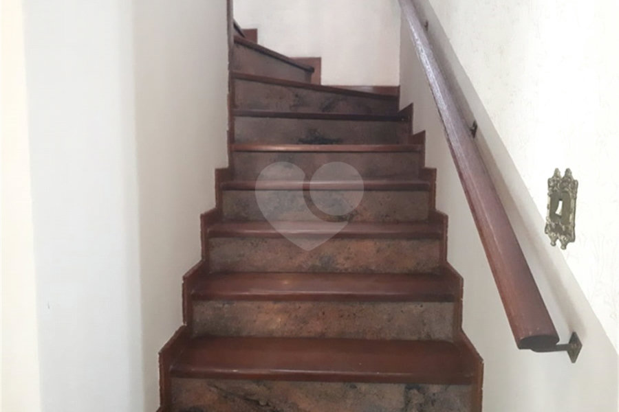 Sobrado à venda com 5 quartos, sendo 3 suítes, em Tremembé, São Paulo, SP