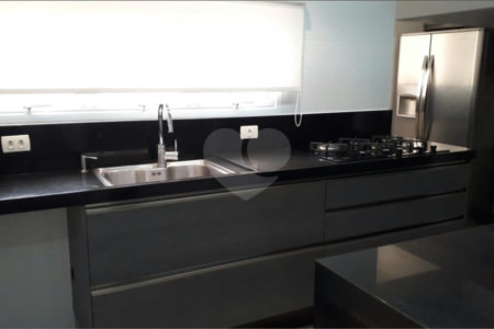 Apartamento à venda com 3 quartos, sendo 1 suíte, no Centro, São Bernardo do Campo, SP